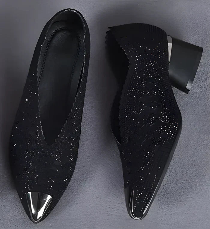 Jane ™ | Elegant Pointed Toe Flat Shoes with Crystal Detailing