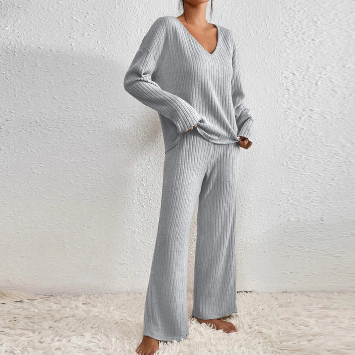 Natalie ™ | V-Neck Ribbed Knit Lounge Set