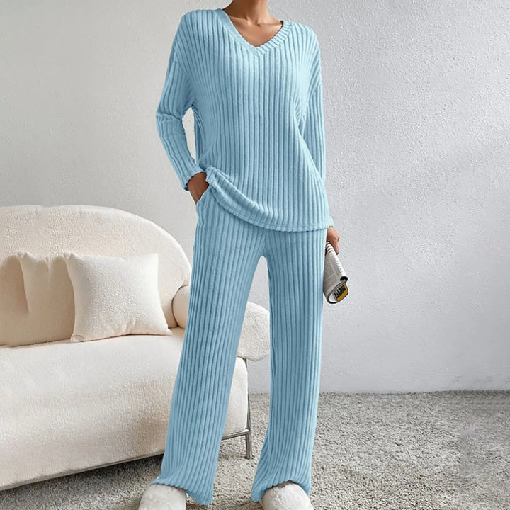 Natalie ™ | V-Neck Ribbed Knit Lounge Set