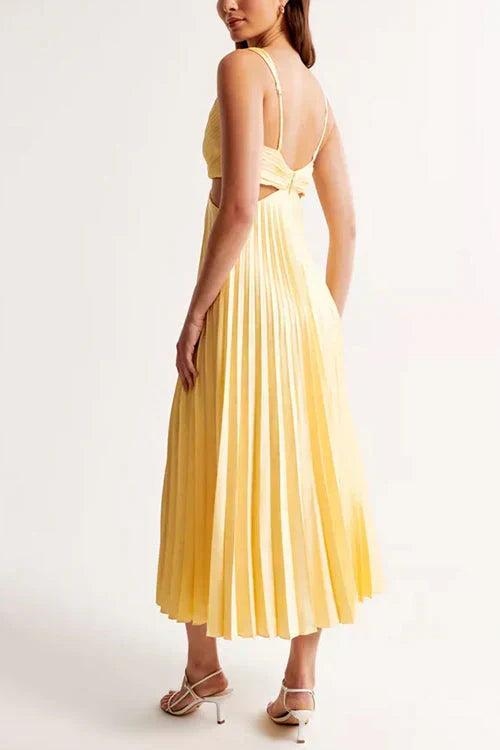 Catherina™ | Elegant Pleated Evening Dress